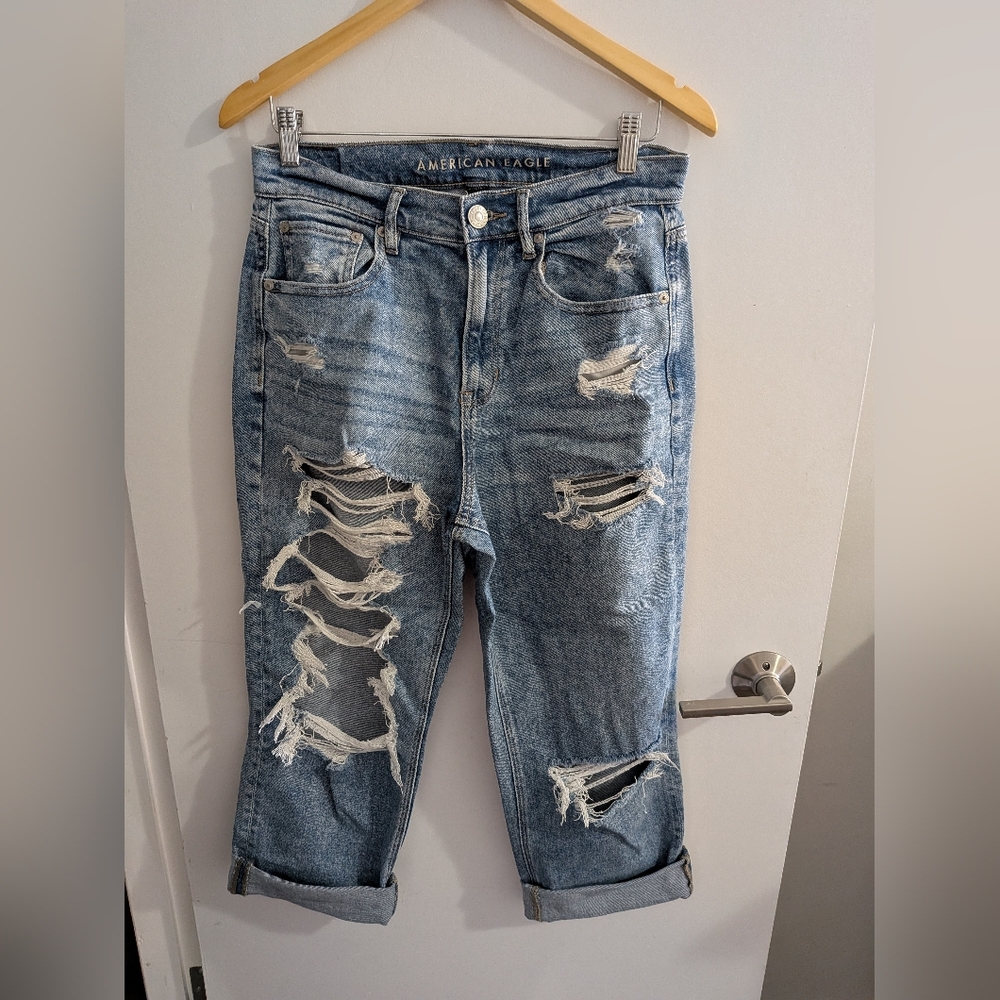 American Eagle Outfitters Blue Boyfriend Jeans Distressed